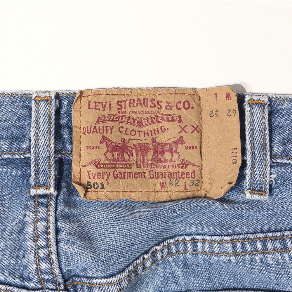 VTG 90s Levi's 501 Jeans 100% Cotton Every Garment Guaranteed Tag Men Size 42x32